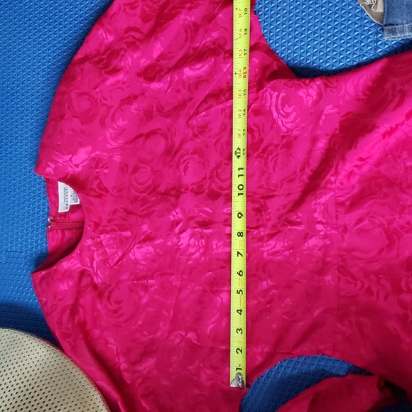 Vintage Point of View Collection Pink Silk Dress - Picture 6 of 7